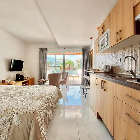 Estudio Plata Lägenhet