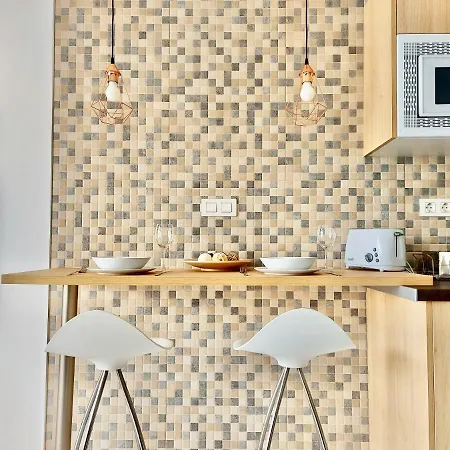 Estudio Plata Puerto de la Cruz (Tenerife)